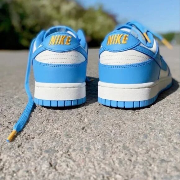 UNC Blue Dunks size - Picture 2 of 4